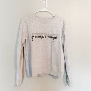 Grey sweatshirt